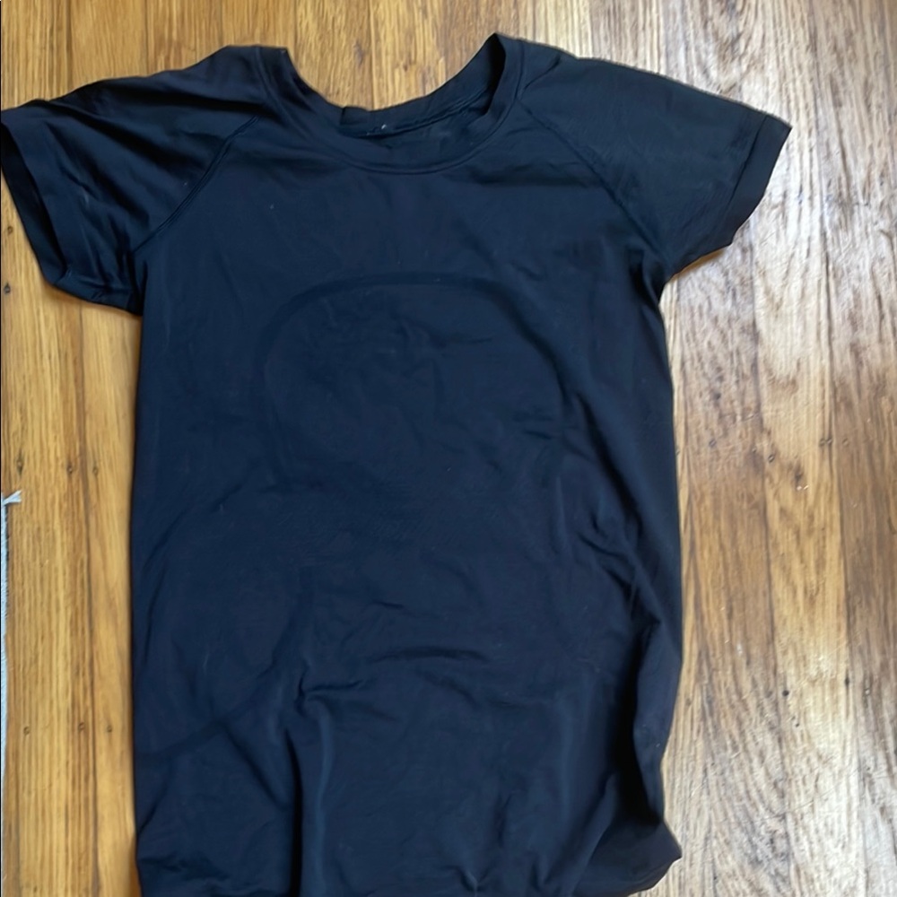lululemon athletica Black Short Sleeve Tee
